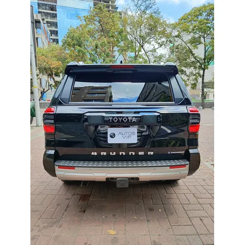 Toyota 4Runner Limited 2026 Negro Caracas