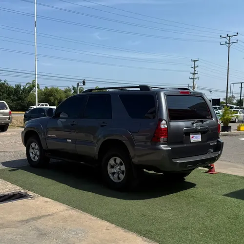 Toyota 4Runner Limited 2008 Blanco Lechería