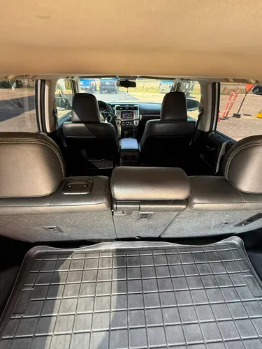 Toyota 4Runner Limited 2016 Plateado Lechería