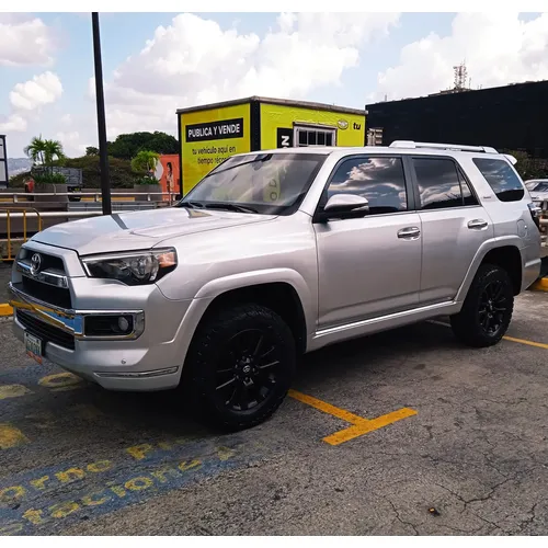 Toyota 4Runner Limited 2016 Plateado Caracas