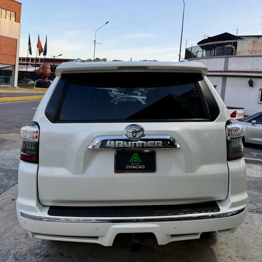 Toyota 4Runner Limited 2023 Blanco Caracas