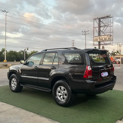 Toyota 4Runner Limited 2008 Negro Lechería
