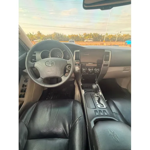 Toyota 4Runner Limited 2007 Blanco Lechería