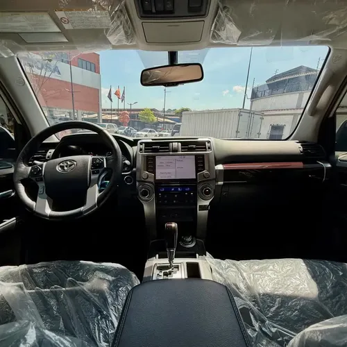 Toyota 4Runner Limited 2024 Plateado Caracas