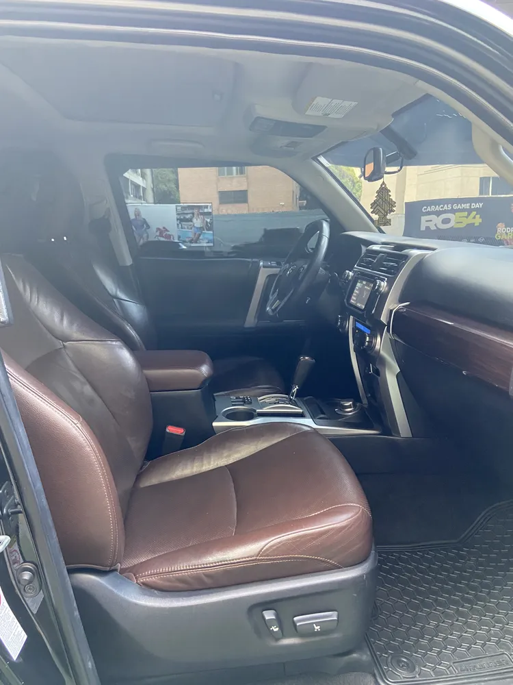 Toyota 4Runner Limited 2018 Negro Caracas