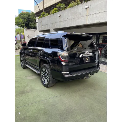 Toyota 4Runner Limited 2018 Negro Caracas