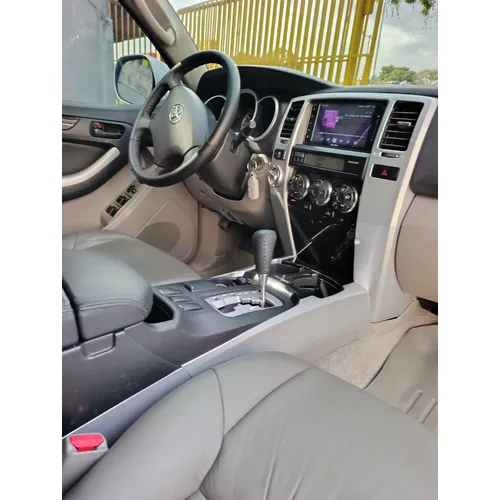Toyota 4Runner Limited 2007 Plateado Caracas