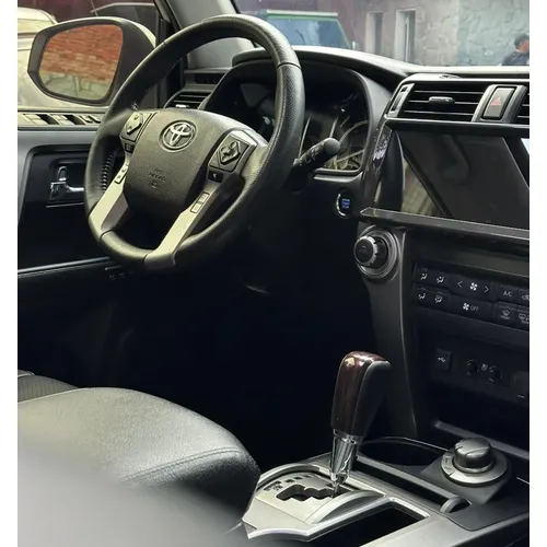 Toyota 4Runner Limited 2020 Blanco Caracas