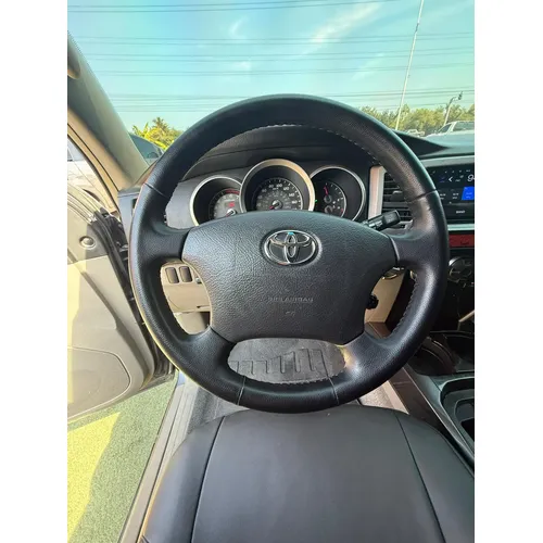 Toyota 4Runner Limited 2008 Blanco Lechería