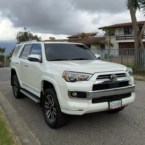 Toyota 4Runner Limited 2023 Blanco Caracas