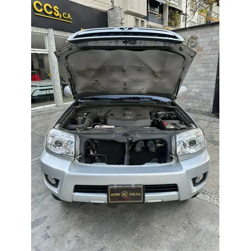 Toyota 4Runner Limited 2007 Plateado Caracas