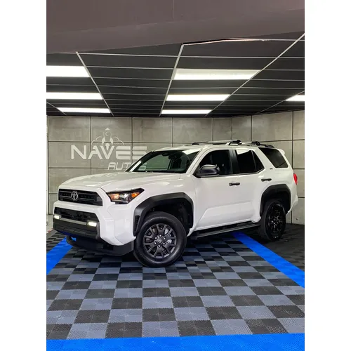 Toyota 4Runner SR5 2025 Blanco Caracas
