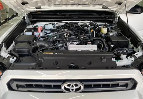 Toyota 4Runner SR5 2025 Blanco Caracas