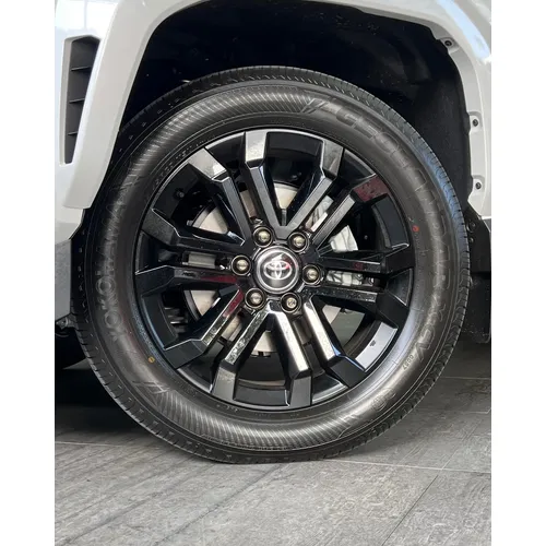 Toyota 4Runner 2025 Blanco Caracas