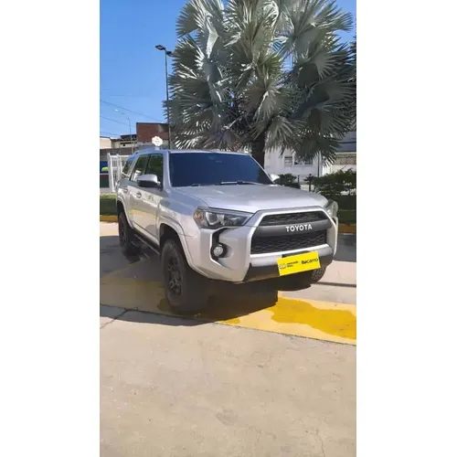 Toyota 4Runner SR5 2015 Plateado Caracas