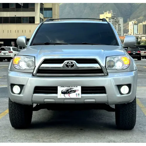 Toyota 4Runner SR5 2006 Plateado Caracas