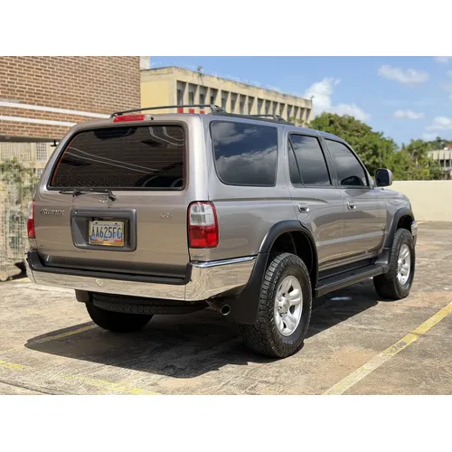 Toyota 4Runner SR5 2001 Dorado Caracas