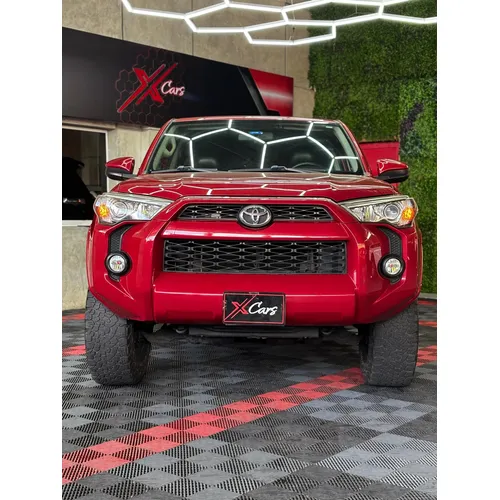 Toyota 4Runner SR5 2017 Rojo Caracas