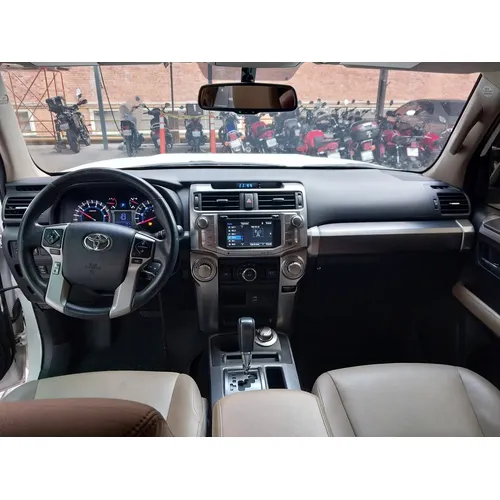 Toyota 4Runner SR5 2017 Blanco Caracas