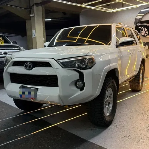 Toyota 4Runner SR5 2017 Blanco Caracas