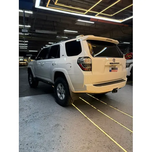 Toyota 4Runner SR5 2017 Blanco Caracas