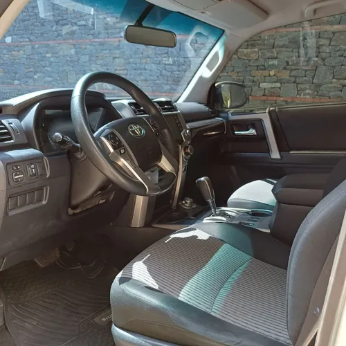 Toyota 4Runner SR5 2020 Blanco Caracas