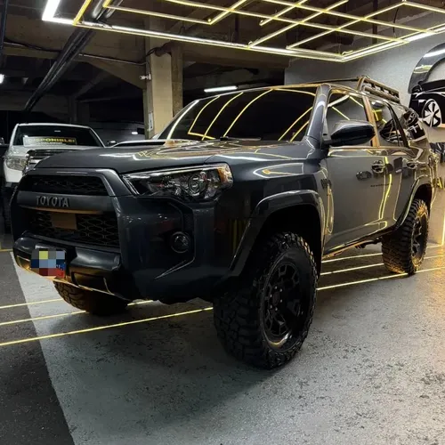 Toyota 4Runner SR5 2021 Negro Caracas