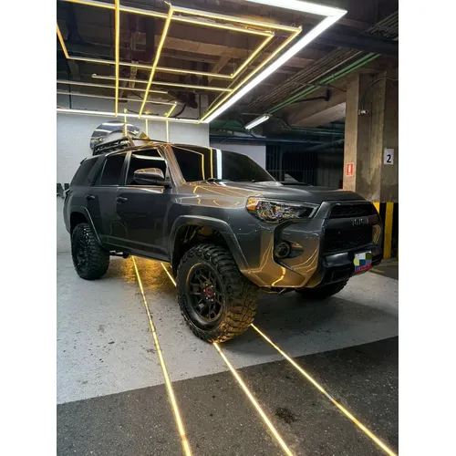 Toyota 4Runner SR5 2021 Negro Caracas