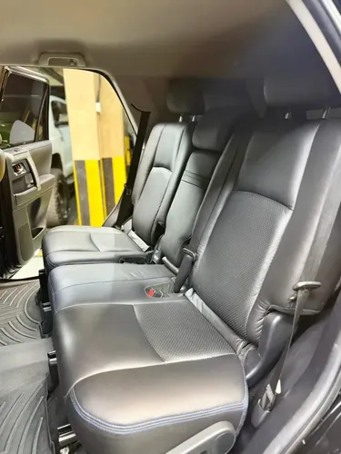 Toyota 4Runner SR5 2022 Negro Caracas