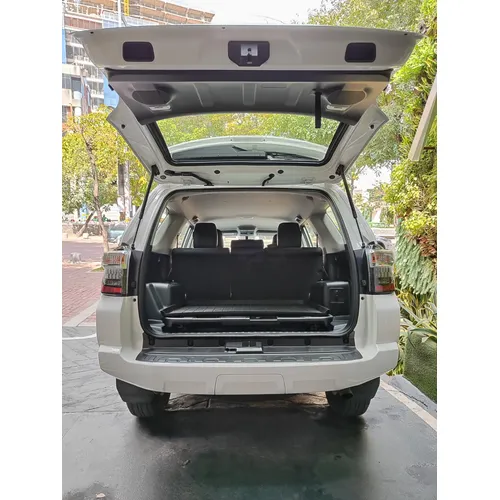 Toyota 4Runner SR5 2023 Blanco Caracas