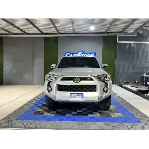 Toyota 4Runner SR5 2024 Plateado Caracas