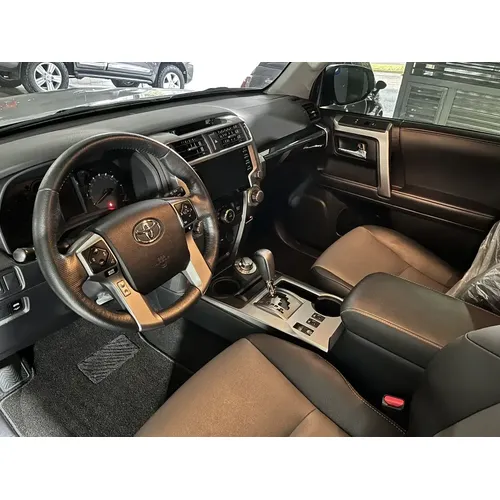 Toyota 4Runner SR5 2024 Plateado Caracas