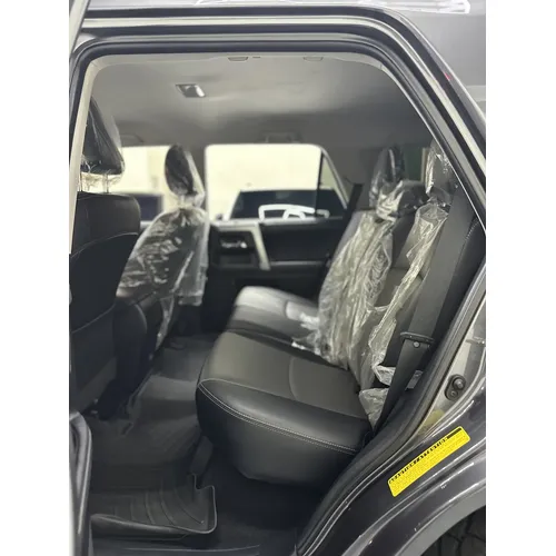 Toyota 4Runner SR5 2024 Gris Caracas