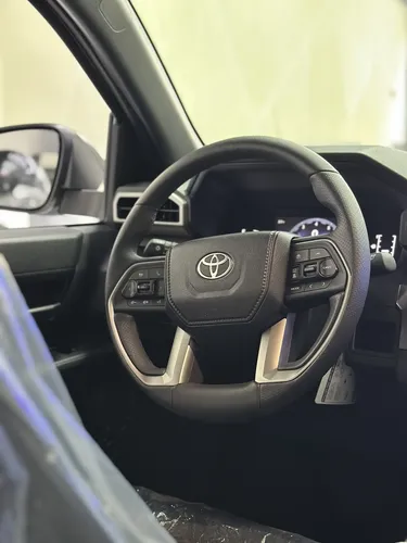 Toyota 4Runner SR5 2025 Blanco Caracas