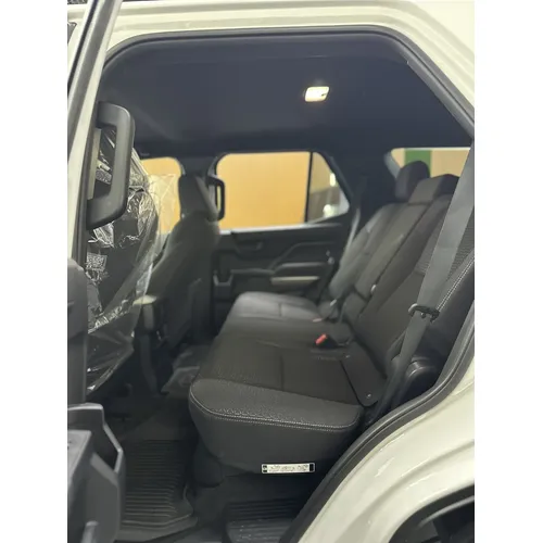 Toyota 4Runner SR5 2025 Blanco Caracas