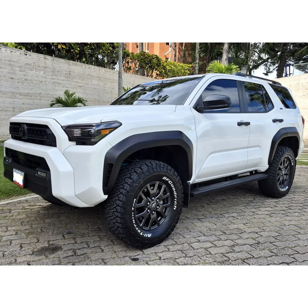 Toyota 4Runner SR5 2025 Blanco Caracas