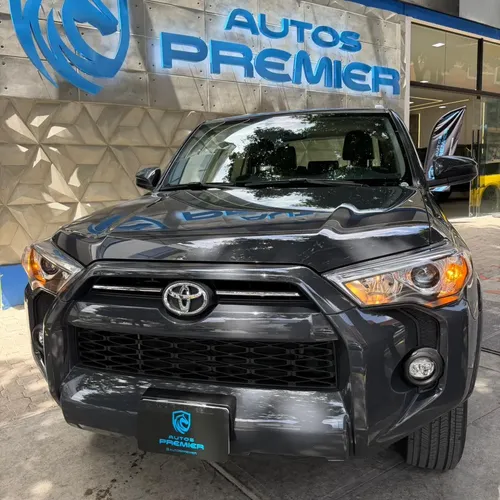 Toyota 4Runner SR5 2024 Gris Caracas