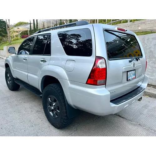 Toyota 4Runner SR5 2008 Plateado Caracas
