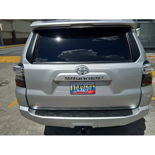 Toyota 4Runner SR5 2024 Plateado Caracas