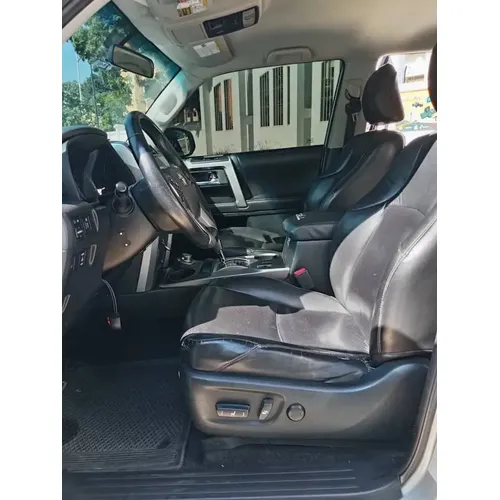 Toyota 4Runner SR5 2015 Plateado Caracas