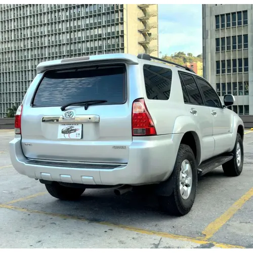 Toyota 4Runner SR5 2006 Plateado Caracas