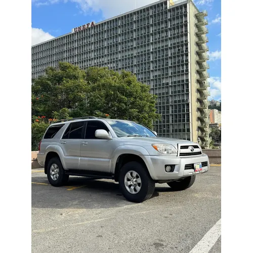 Toyota 4Runner SR5 2007 Gris Caracas