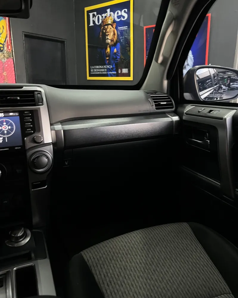 Toyota 4Runner SR5 2020 Negro Caracas