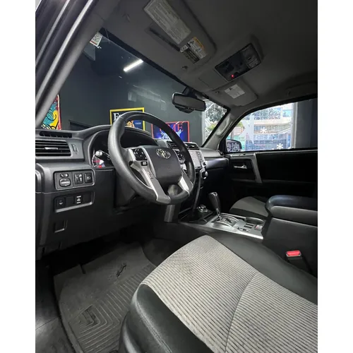 Toyota 4Runner SR5 2020 Negro Caracas