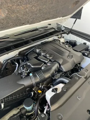 Toyota 4Runner SR5 2022 Blanco Caracas
