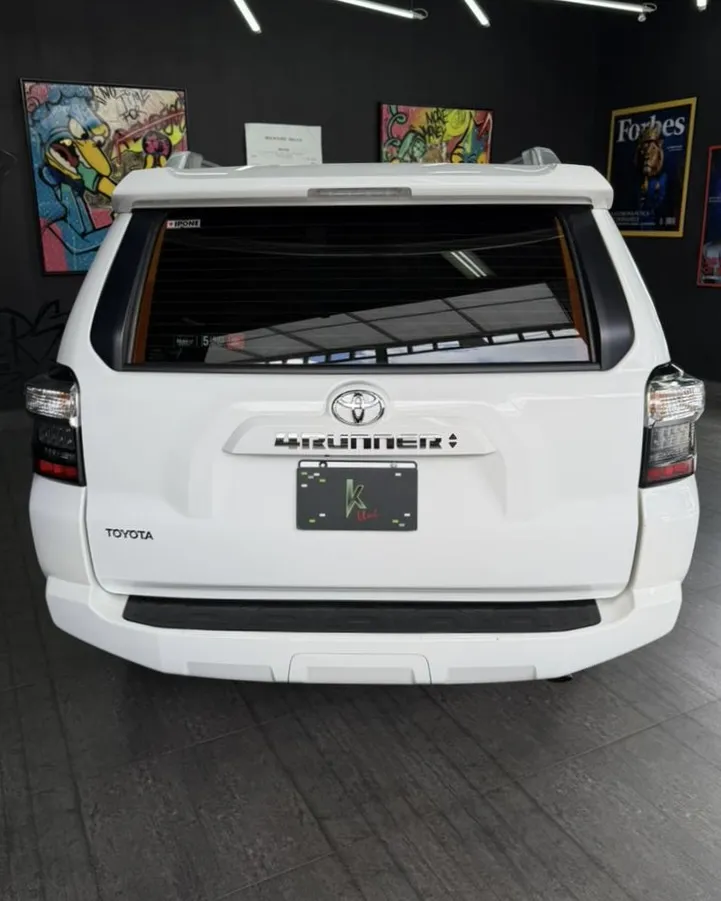 Toyota 4Runner SR5 Premium 2025 Blanco Caracas