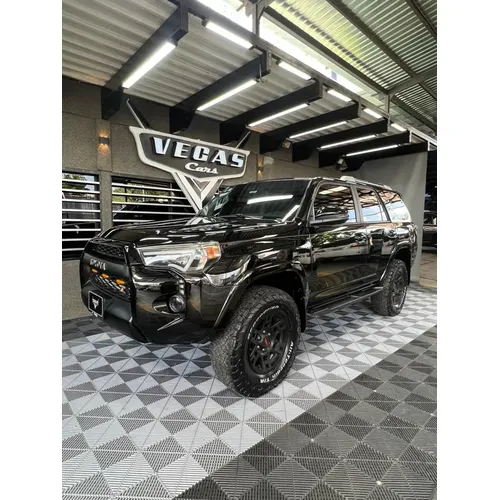 Toyota 4Runner SR5 2016 Negro Barquisimeto