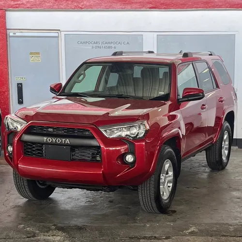 Toyota 4Runner SR5 Premium 2024 Rojo Caracas