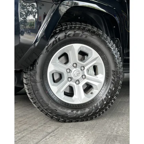 Toyota 4Runner SR5 2024 Negro Caracas