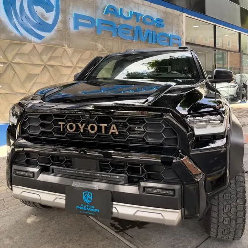 Toyota 4Runner Trailhunter 2025 Negro Caracas